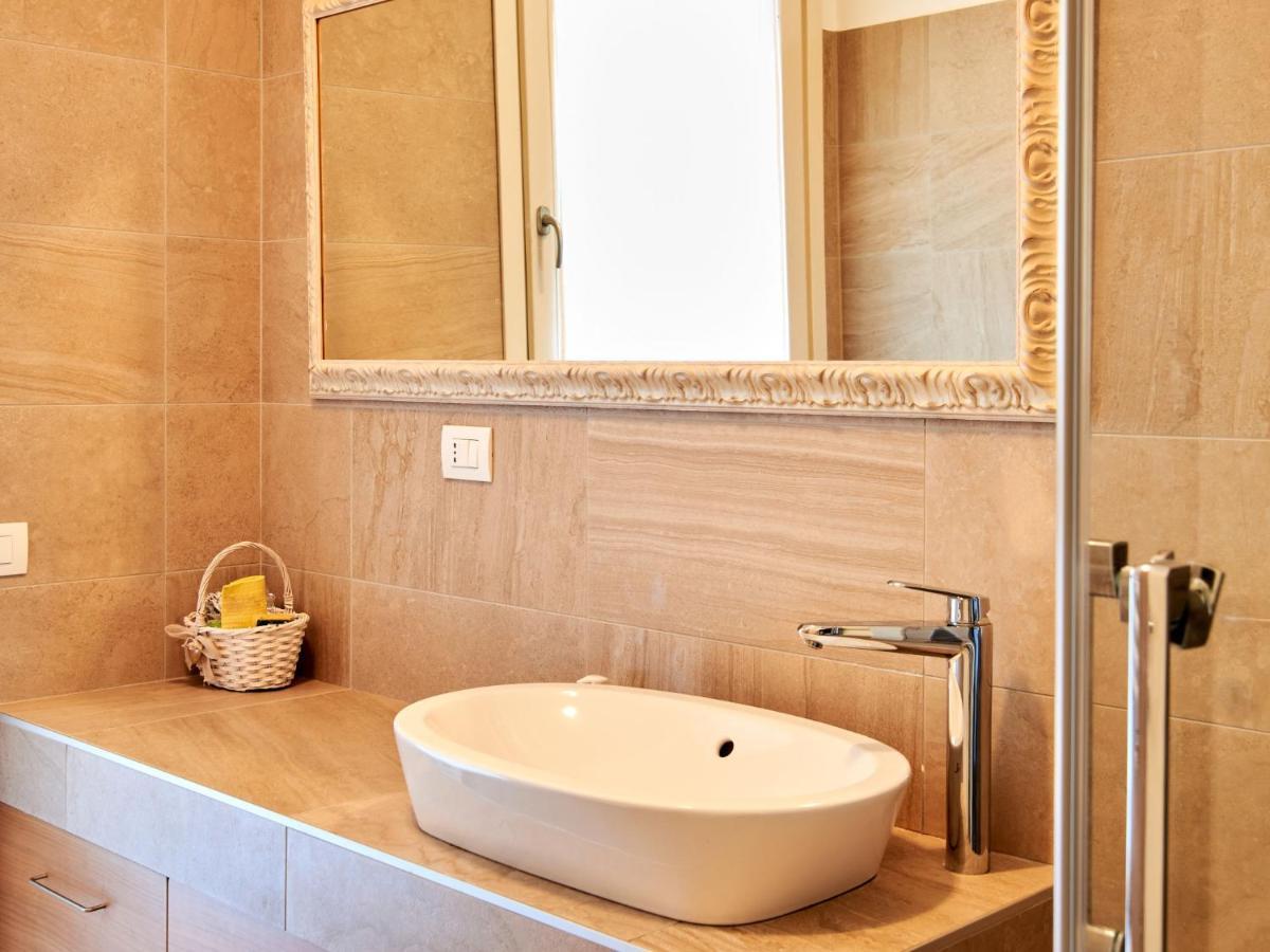 Apartment Promessi Sposi By Interhome Lecco Buitenkant foto